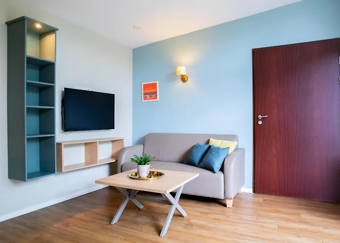 Vlugtenburg * 스흐라벤잔더