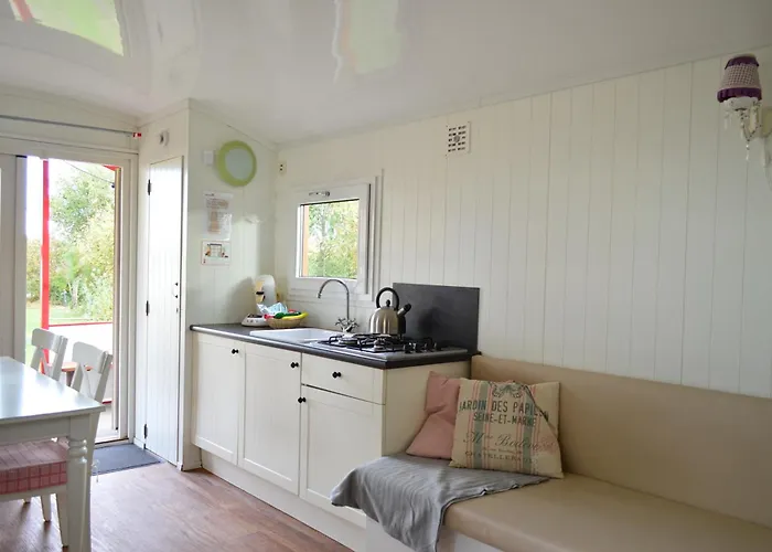 弗吉坦贝尔吉假日公园 假日公园