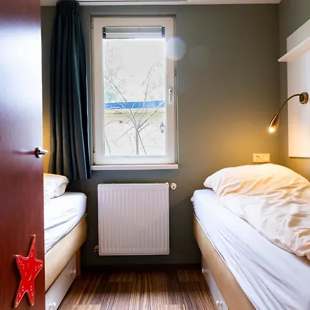 弗吉坦贝尔吉假日公园 * 斯赫拉芬赞德